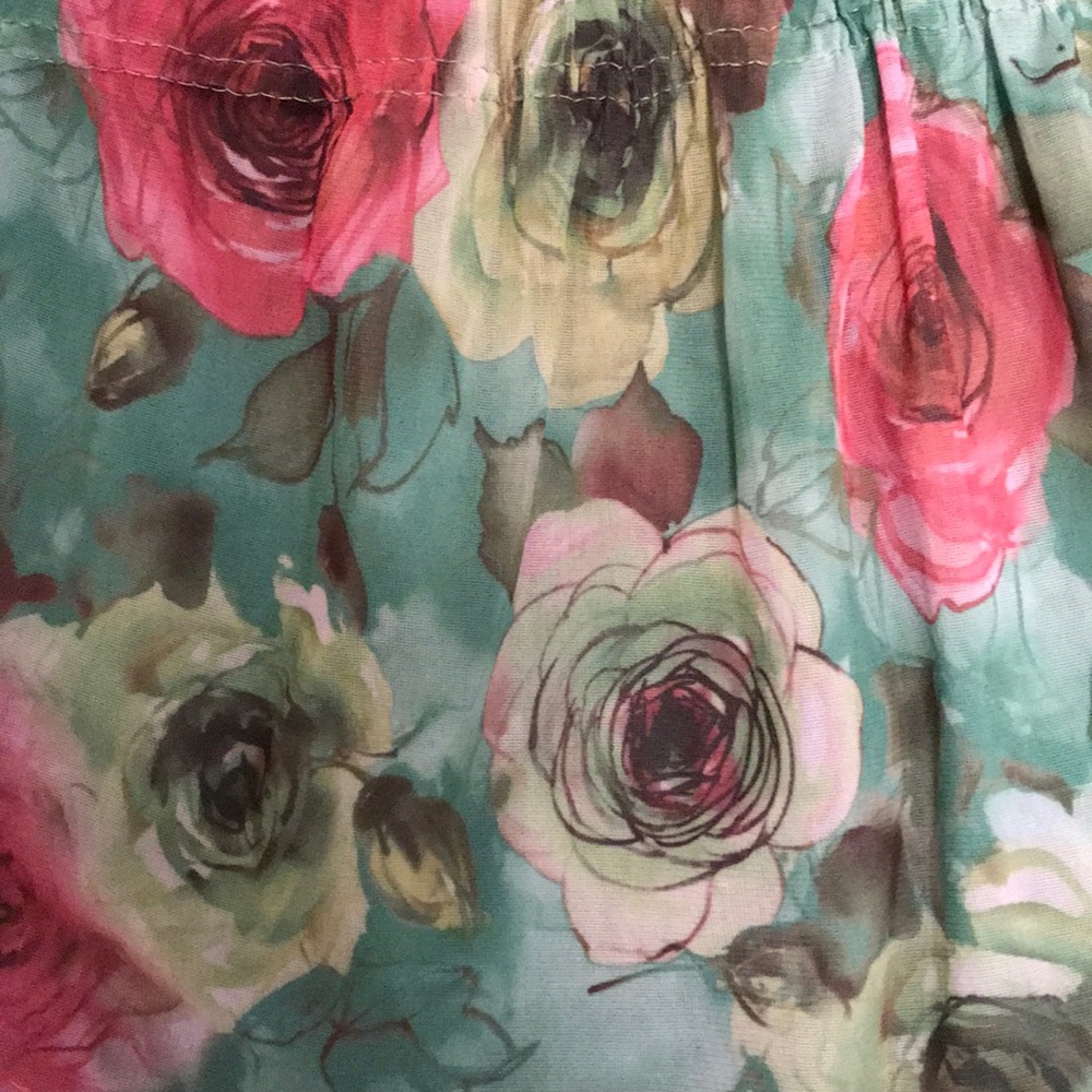 INC Cute Spring Top - Picture 3 of 3